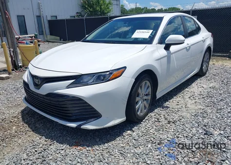 2018 Toyota Camry Le from USA, damaged, VIN 4T1B11HK3JU043982